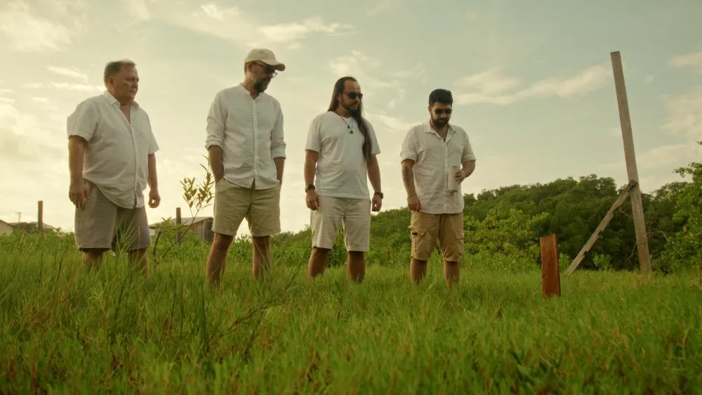 Álibi de Orfeu celebra a Amazônia em videoclipe gravado na Praia de Ajuruteua